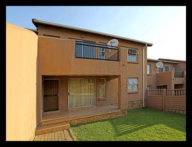 2 BEDROOM APARTMENT FOR SALE IN VORNA VALLEY